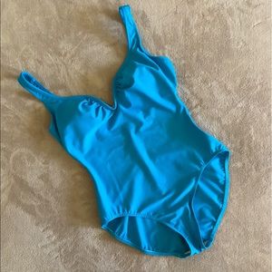 🔶 FantaSizer One-piece Swimsuit